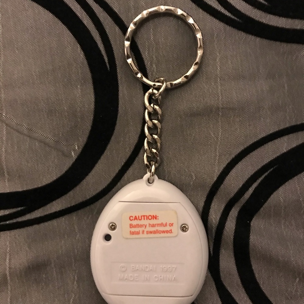 1997 Bandai Original TAMAGOTCHI Virtual Pet #1800 - Picture 4 of 6